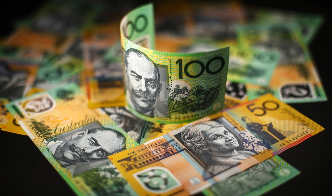 Dolar Australia: satu langkah ke hadapan, dua langkah ke belakang